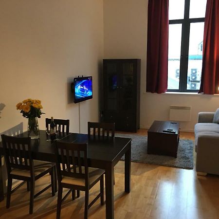 Stylish City Centre Apartment Cardiff Esterno foto