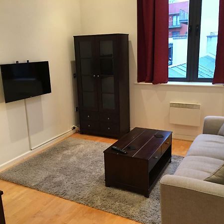 Stylish City Centre Apartment Cardiff Esterno foto